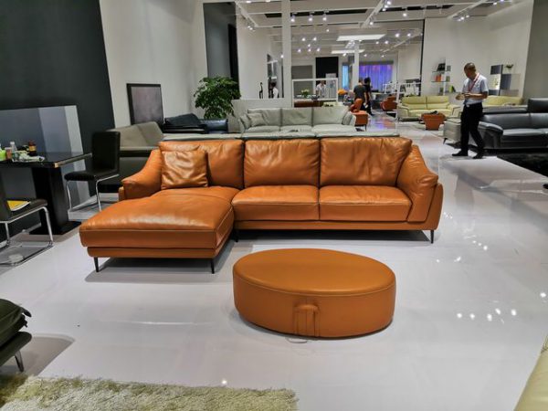sofa da màu cam