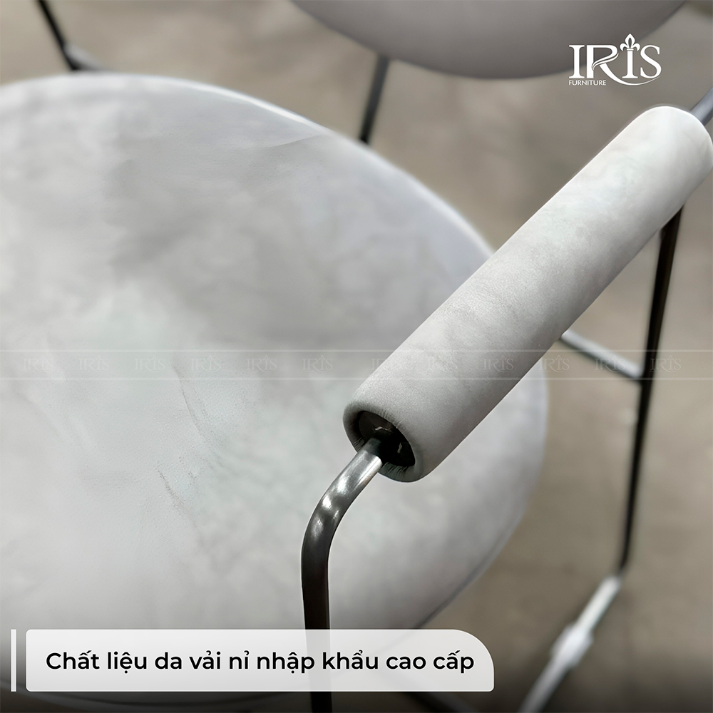 Chất liệu da cao cấp nhập khẩu