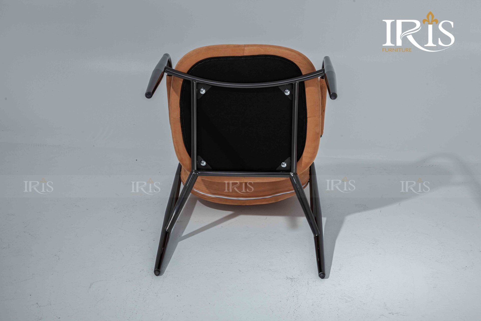 Đáy Ghế Ăn Hessentia Fyra Có Tay Đẹp