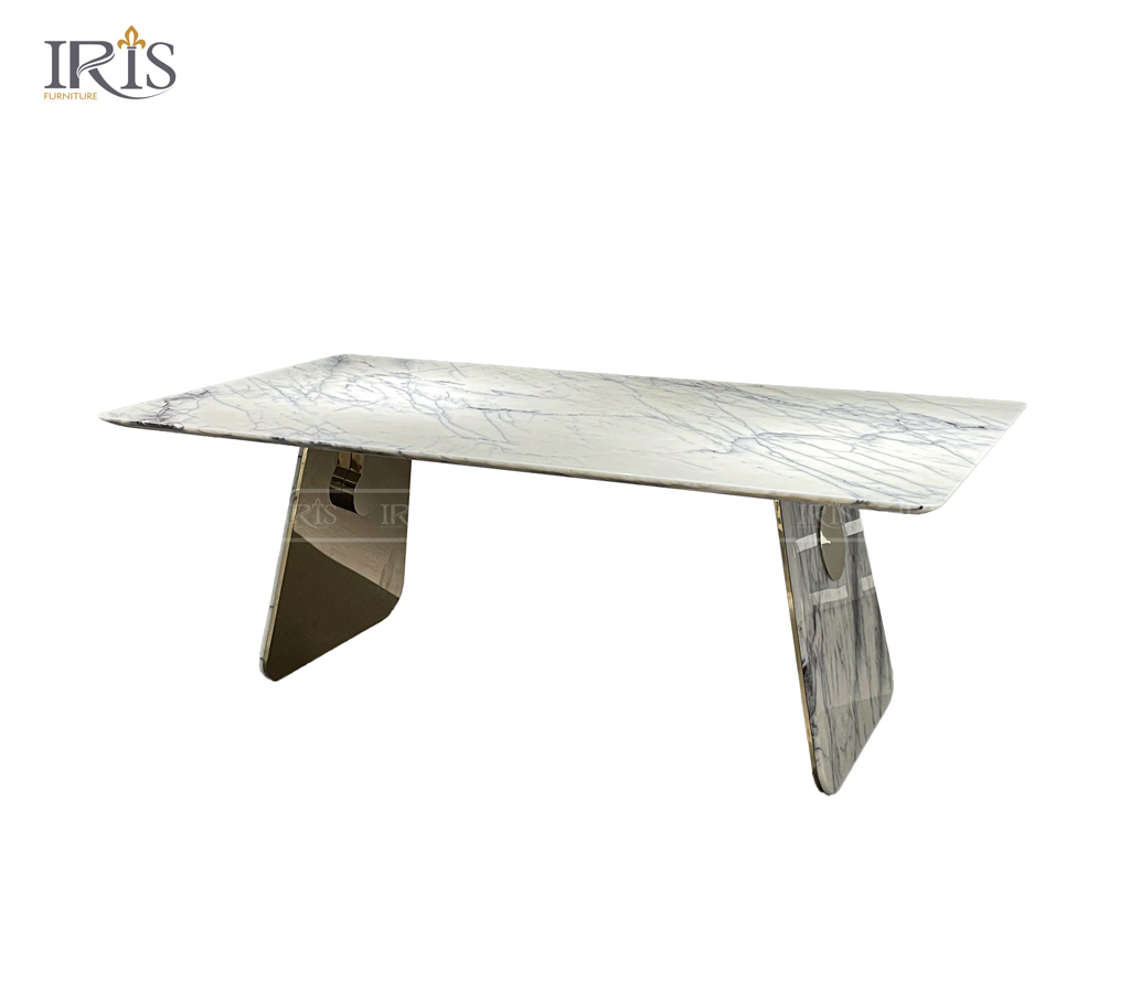 Bàn có kích thước tùy chỉnh 1m6 - 2m8 phù hợp cho các căn hộ cao cấp