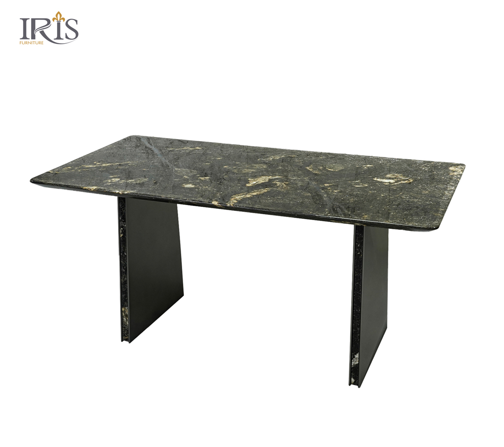 Bàn ăn phù hợp hầu hết các không gian nội thất