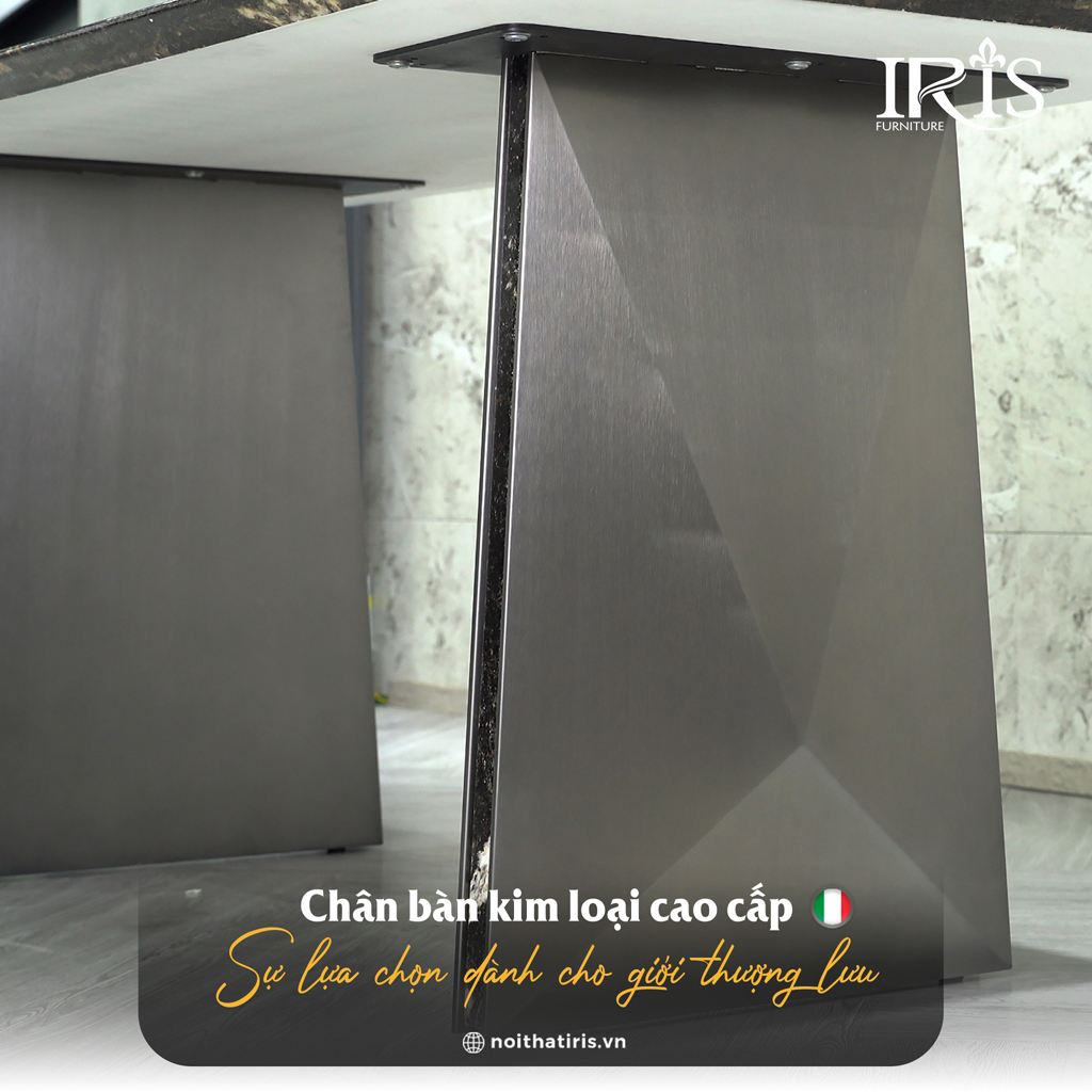 Chân bàn được làm từ kim loại cao cấp chuẩn Ý
