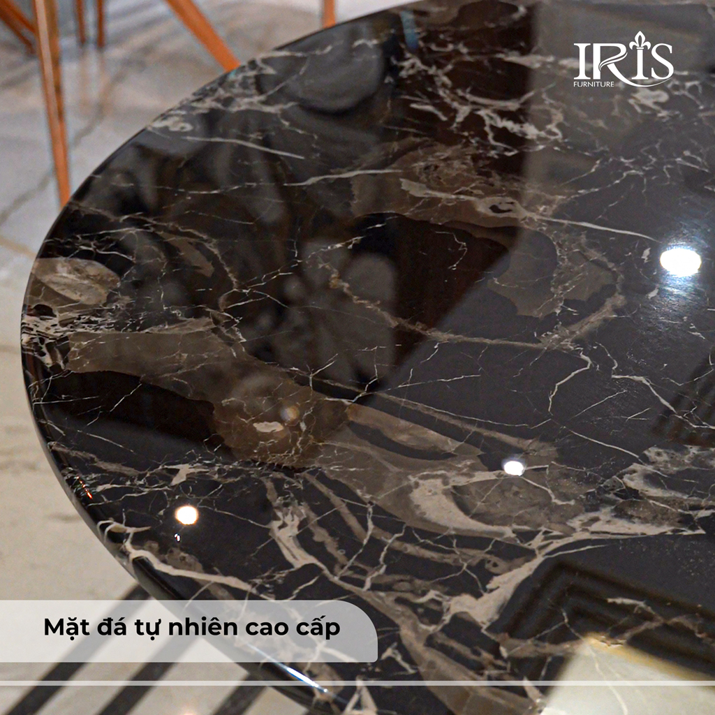 Bàn ăn với mặt đá tự nhiên cao cấp
