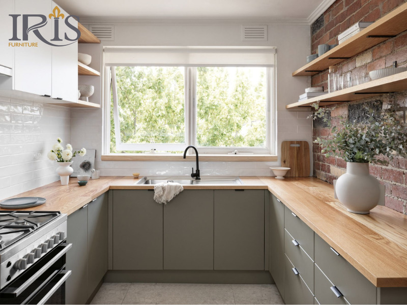 Không gian sử dụng hiệu quả, giúp nấu nướng và lưu trữ thuận tiện, gia đình luôn thoải mái