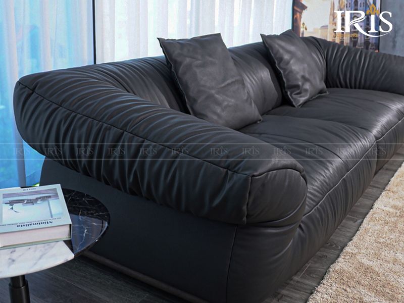 Sofa Fabio 1m5 màu đèn huyền bí cho phòng khách biệt thự