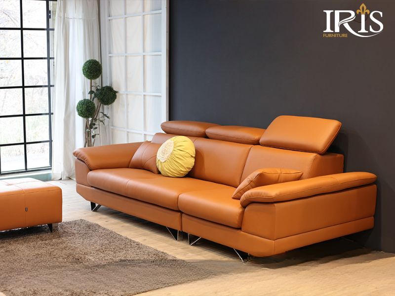 Sofa màu cam nổi bật, gây ấn tượng