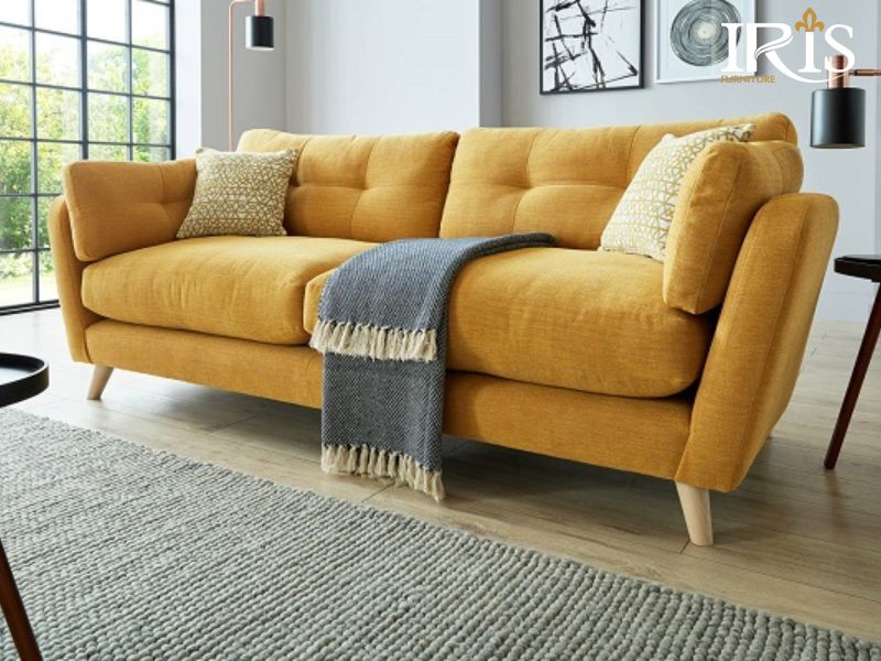 Sofa vàng mang lại sự may mắn cho gia chủ