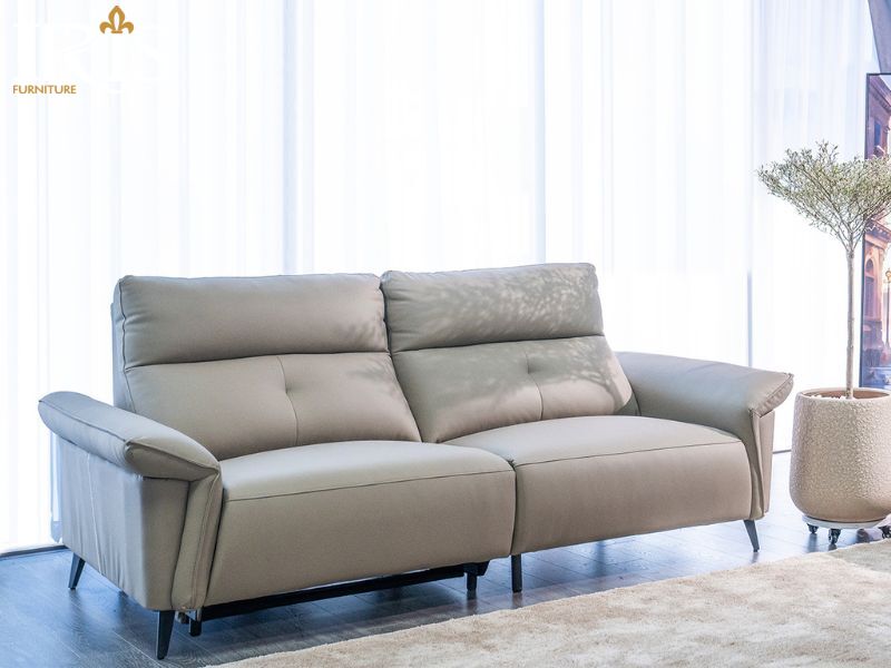 Mẫu sofa 2m1 thiết kế gọn gàng, giúp tối ưu không gian phòng khách nhỏ.