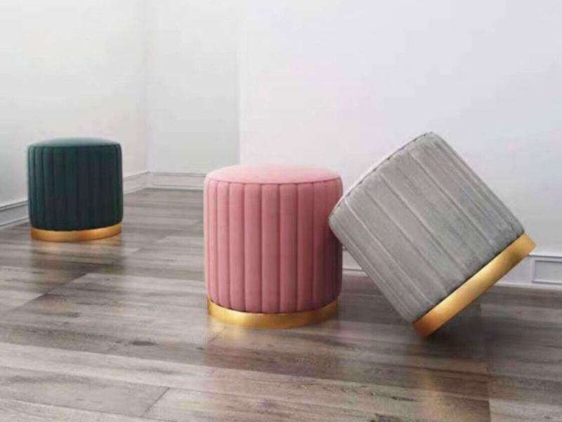 Sofa đôn có kích thước nhỏ gọn và giá thành rẻ