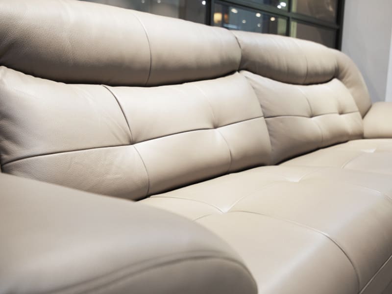 Sofa màu be dễ phối nội thất, bền đẹp, tạo không gian ấm cúng, đa dạng kiểu dáng và chất liệu