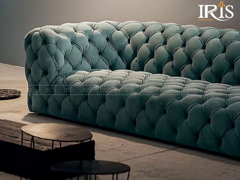 Top 30 mẫu sofa màu xanh dương đẹp, hiện đại 2025 17 Sofa văng xanh dương Baxter da thật nhập khẩu, thiết kế Chester đẳng cấp