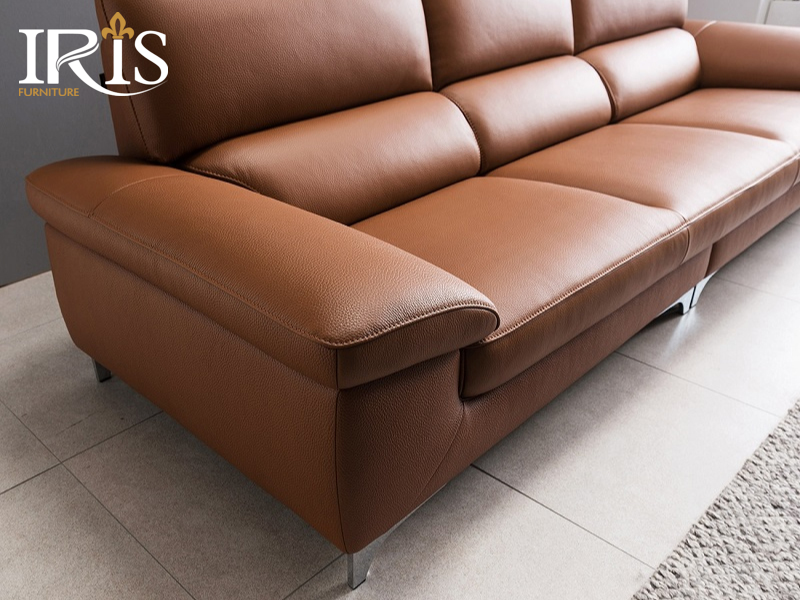 Sofa văng của Iris là lựa chọn hoàn hảo cho những ai yêu thích sự đơn giản